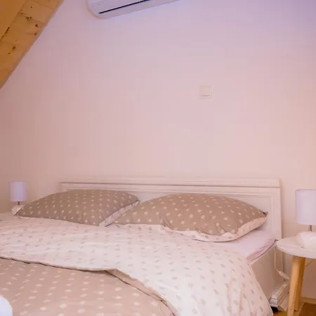 Guest house Galjin Dvor Krusevo (Sibenik-Knin)